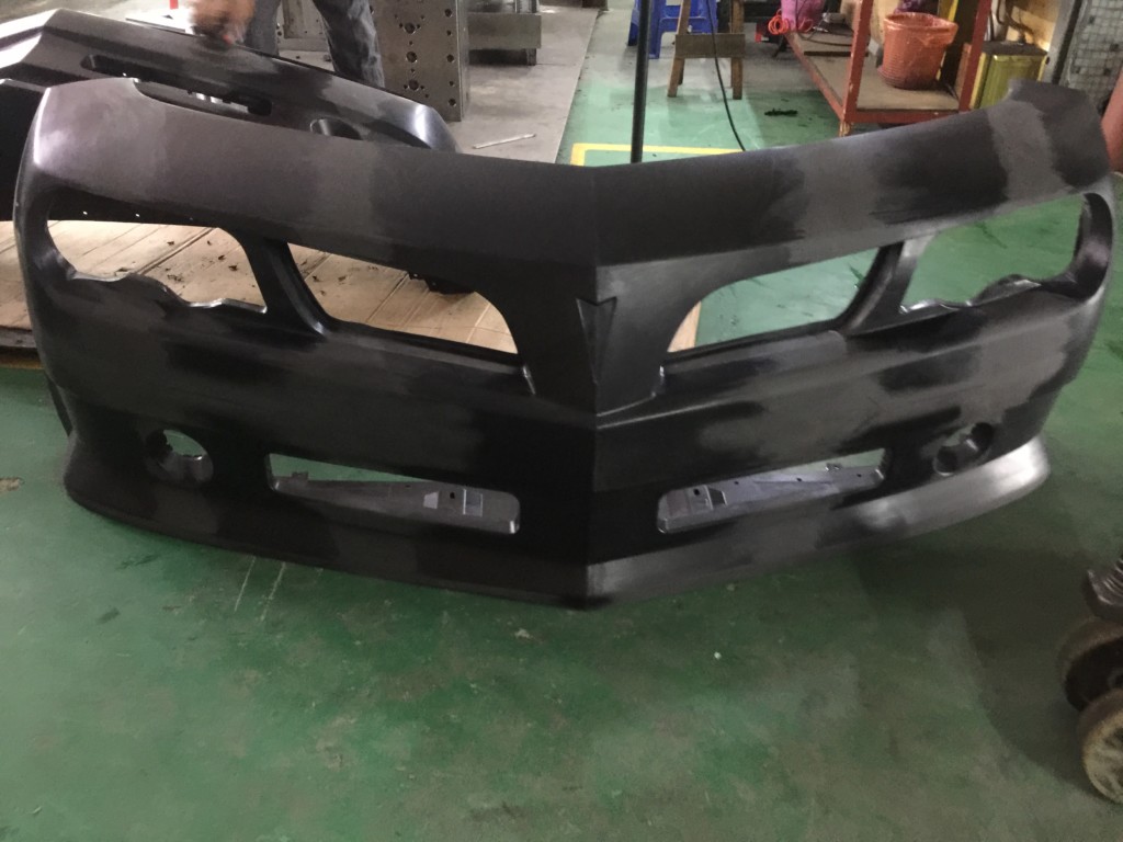 Car bumper injection mold